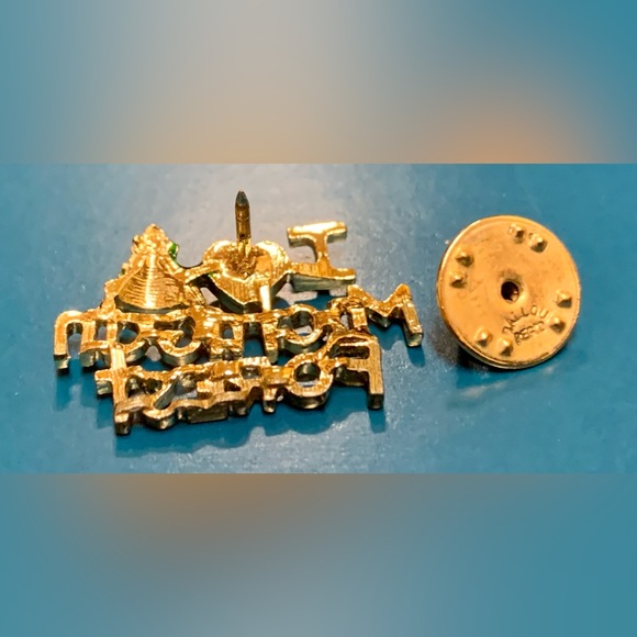 Vintage Jeweled Enamel Gold Tone Metal I HEART MICHIGAN FOREST Pin Brooch - Picture 9 of 12